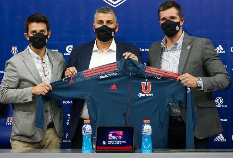 (FOTOS) Santiago Escobar fue presentado en Universidad de Chile