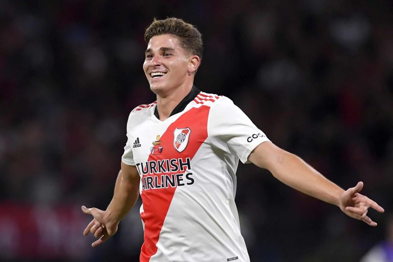 ¡ES UN HECHO! Julián Álvarez será nuevo jugador del Manchester City
