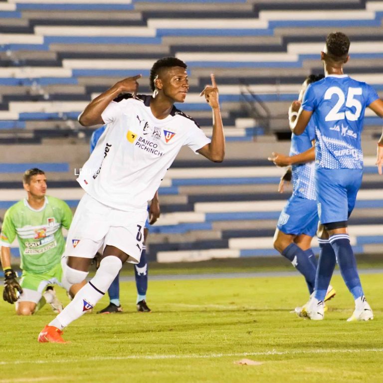 (VIDEO) EN LA ÚLTIMA JUGADA: ¡LDU se llevó la Copa de Campeones!