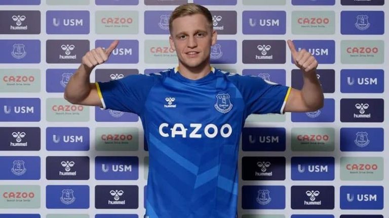 OFICIAL: Donny Van de Beek, nuevo refuerzo de Everton