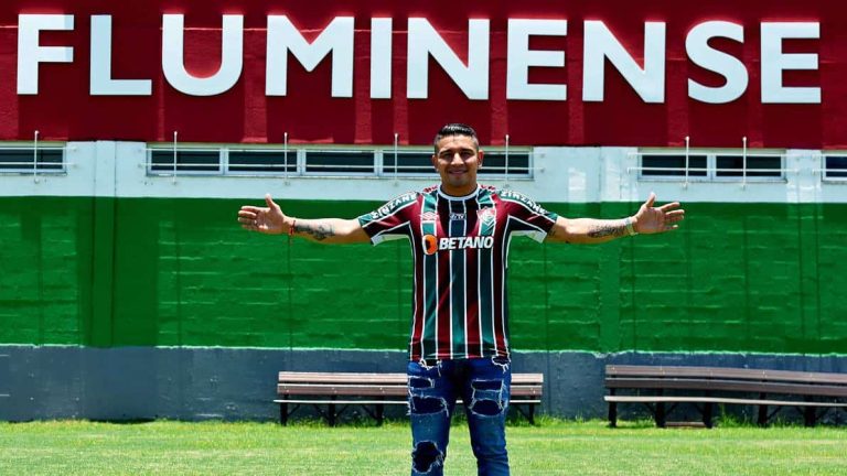 (VIDEO) Asistencia de Mario Pineida en amistoso de Fluminense