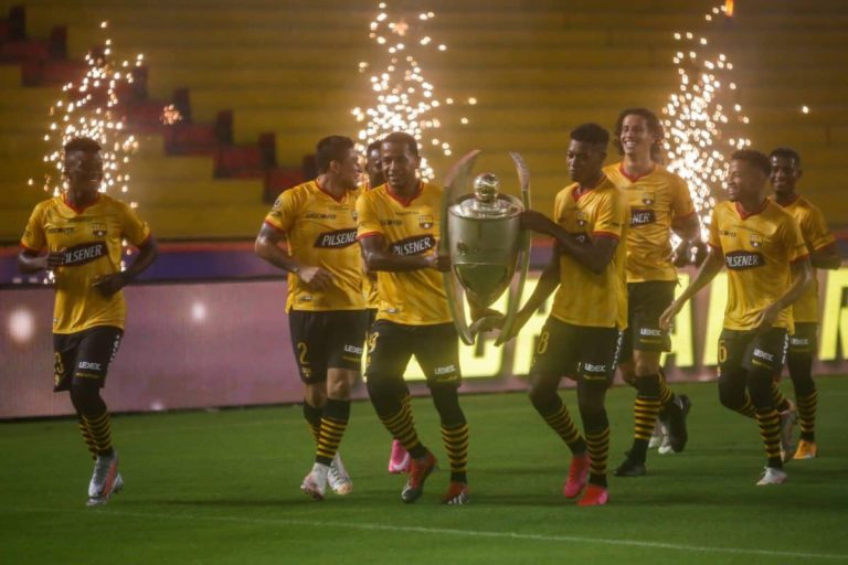 La Noche Amarilla, por Star+