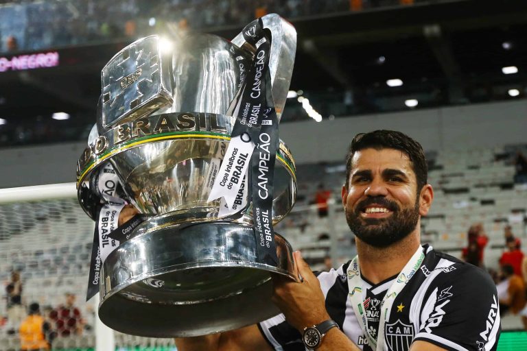 ¿Rumbo a la Premier League? Diego Costa se despidió de Atlético Mineiro
