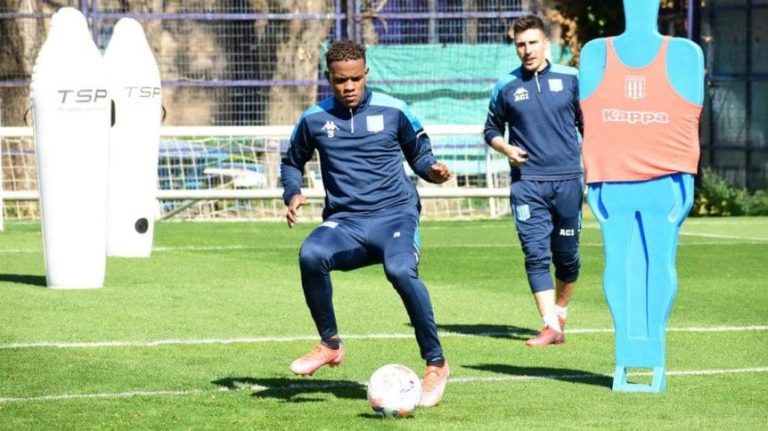 (VIDEO) ¡GRAN DEFINICIÓN! Gustavo Cortez anotó con la camiseta de Racing