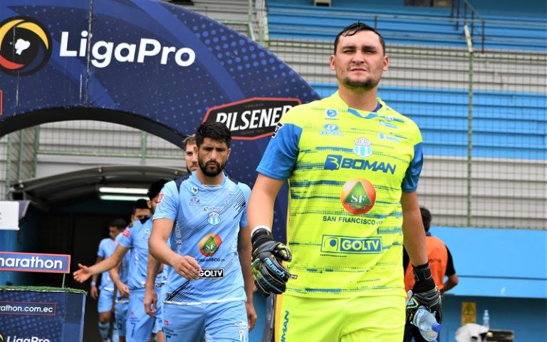 (VIDEO) Joaquín Pucheta denuncia que Macará irrespetó su contrato