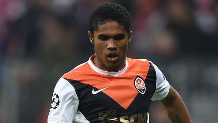 Douglas Costa teme por su antiguo hogar en Ucrania tras la guerra con Rusia