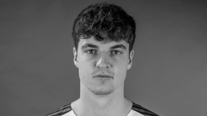 Luto en el Gladbach por la muerte de una de sus promesas en un accidente
