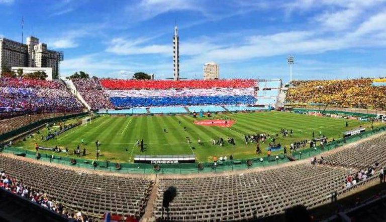 EN URUGUAY: Se aprobó la totalidad del aforo en los estadios