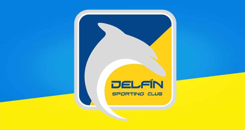 FOTO) Delfín presentó sus nuevas camisetas | StudioFutbol