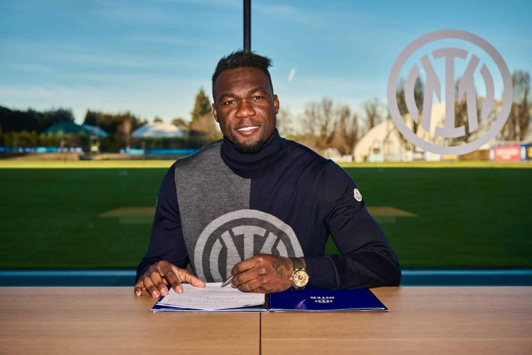 (VIDEO) Inter de Milán le da la bienvenida a Felipe Caicedo