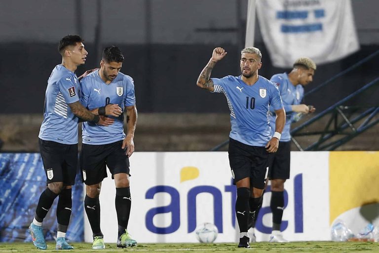 6 DE 6 PARA SEGUIR SOÑANDO: Uruguay goleó a Venezuela