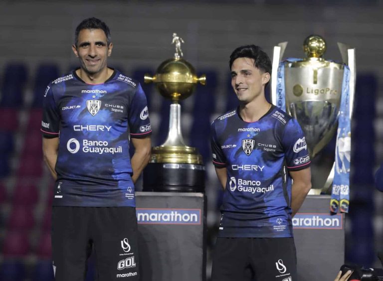 (VIDEO-FOTOS) IDV presentó su nueva ‘piel’ para el 2022