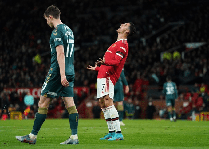 (VIDEO) NUEVO FRACASO DEL UNITED: Middlesbrough avanzó en la FA CUP