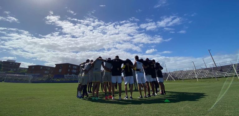 Pensando en Libertadores: BSC tuvo su primer entrenamiento en Uruguay