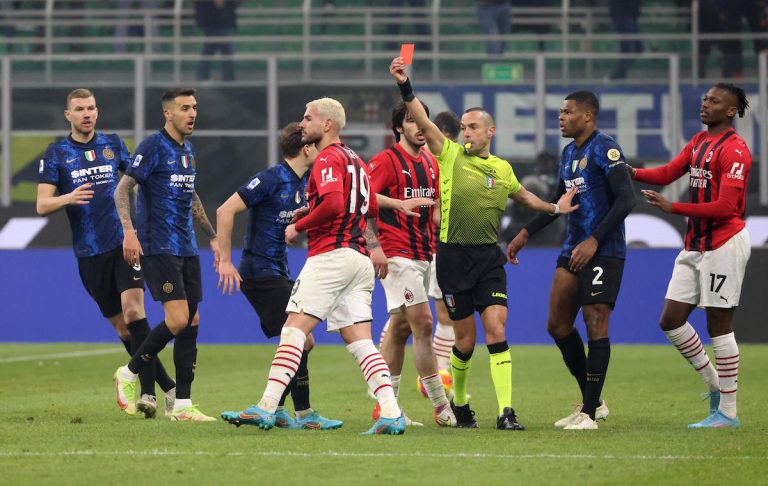 Lluvia de sanciones por incidentes en el Derbi entre Inter Vs. Milan