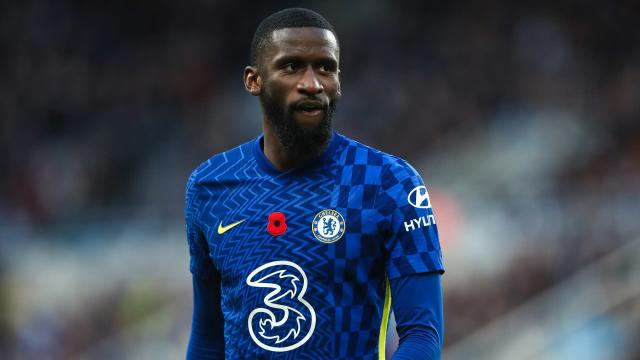 Rüdiger afirma que no se distrae por las negociaciones con Chelsea