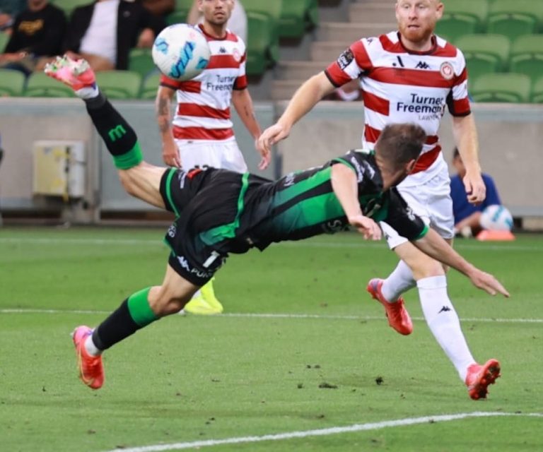 (VIDEO) GOLAZO con olor a Puskas: Ben Garuccio sorprendió a todos con este ESCORPIÓN