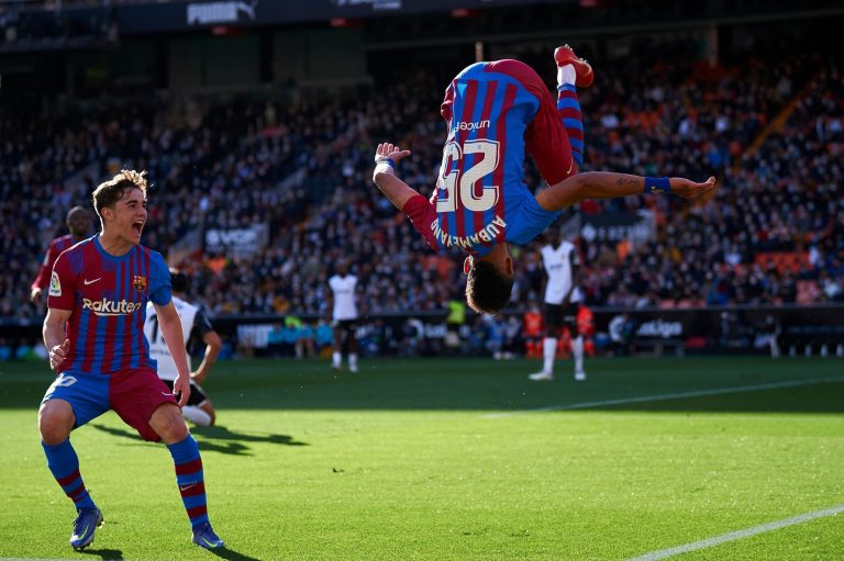 (VIDEO) Volvió el tiki-taka: FC Barcelona goleó al Valencia en Mestalla