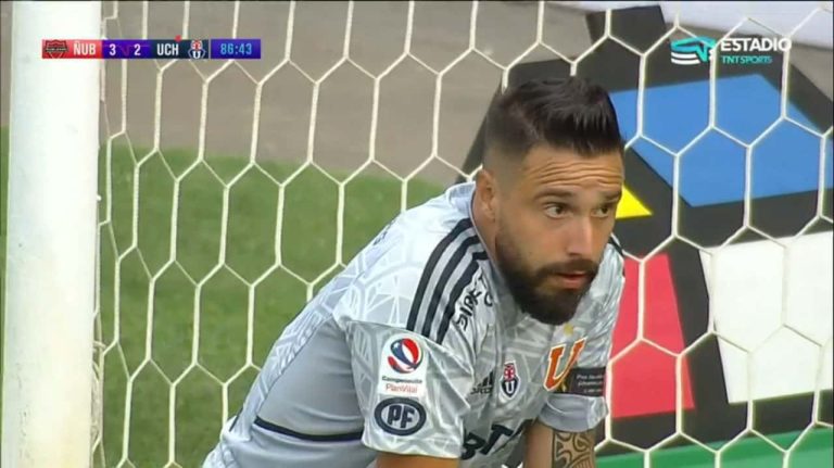 Hernán Galíndez volvió a ser de los más destacados, en la derrota de la U de Chile