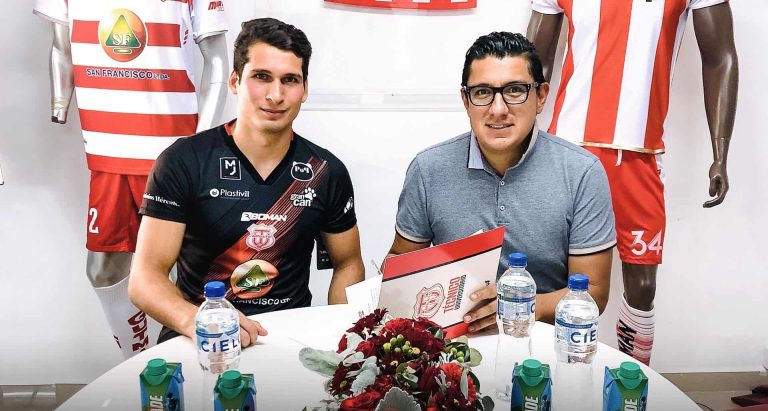 Xavier Cevallos, nuevo arquero de Técnico Universitario