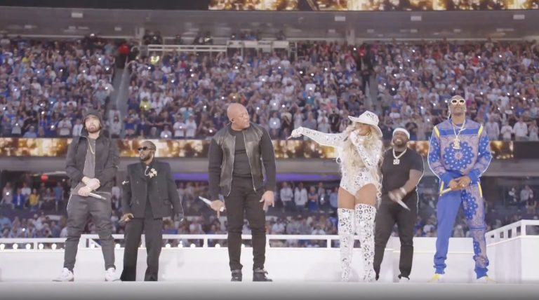 (VIDEO) HALFTIME SHOW / SUPERBOWL 2022