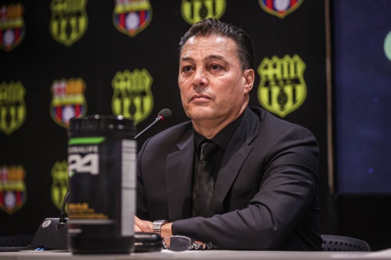 (VIDEO) ¿Messi en la ‘Noche Amarilla’ del centenario? Alfaro Moreno contó la situación