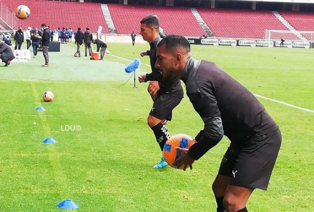 FIN A LA NOVELA: Jordan Gaspar se queda en Liga de Quito