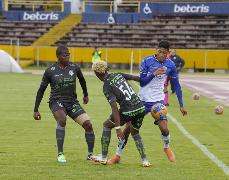 Orense rescató un empate ante Cumbayá en el Atahualpa