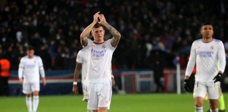 Kroos sufre una micro-rotura y quiere llegar al duelo ante el PSG