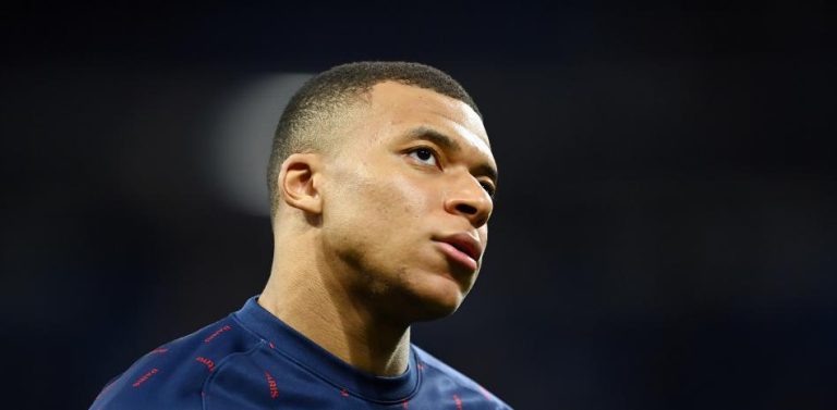 El PSG, dispuesto a todo para que Mbappé renueve