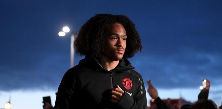 Asaltan a una joven perla del Manchester United a punta de cuchillo