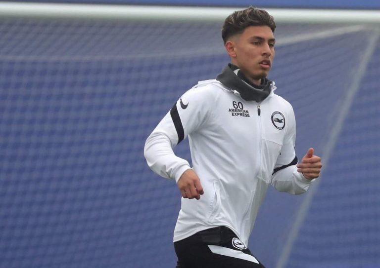 Jeremy Sarmiento volvió a los entrenamientos con el Brighton