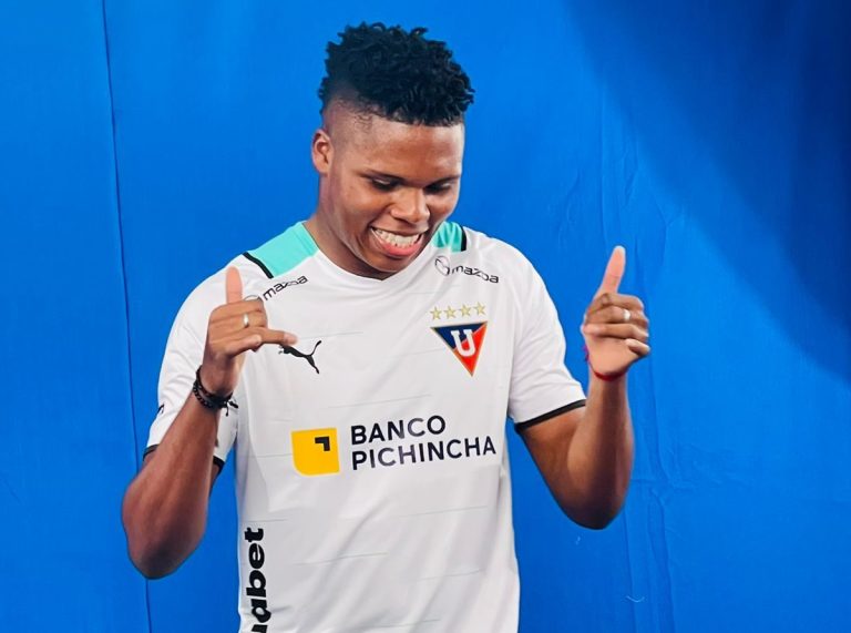Bryan De Jesús ya puede jugar para LDU