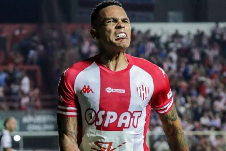 (VIDEO) CON OTRA ‘LOCURA’: Jonathan Alvez le dio el triunfo a Unión