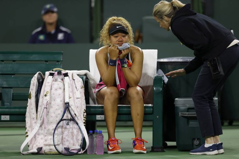 #NTF (VIDEO) “¡Naomi, apestas!”: Osaka se despide entre lágrimas, tras insultos