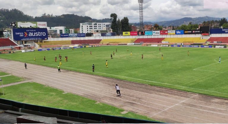 Jugadora se lesionó y… ¡NO HABÍA AMBULANCIA!
