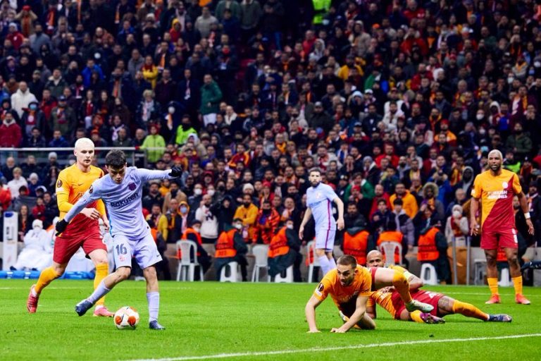 (VIDEO) REMONTADA Y CLASIFICACIÓN: Triunfo del Barça en la Europa League