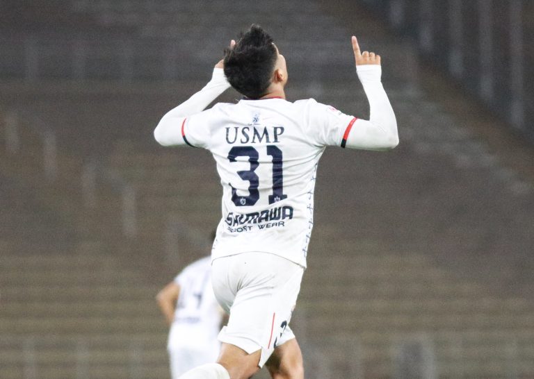 (VIDEO) ¡La puso en el ángulo! Joffre Escobar anotó un golazo en Perú