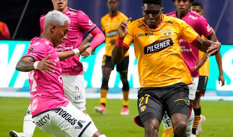 Terna confirmada: Árbitro brasileño para el partido BSC Vs. IDV