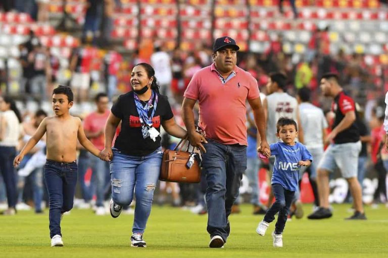 (VIDEO) ¡Lo que debes saber del terrible suceso en el Querétaro Vs. Atlas!