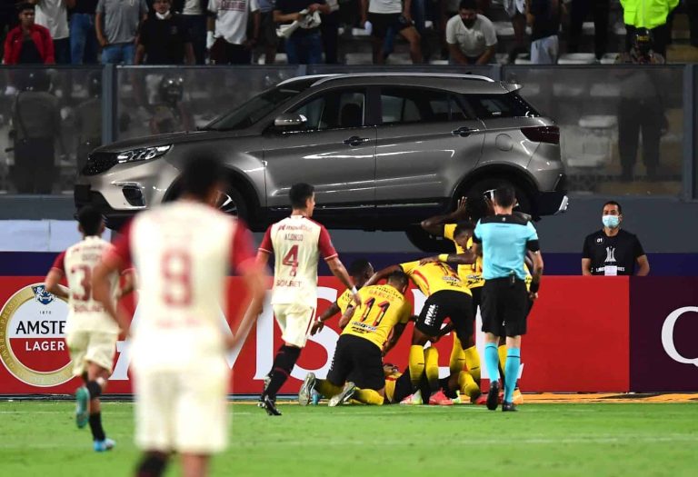 (VIDEO) CON UNO MENOS: BSC ganó en Perú y avanzó a fase 3