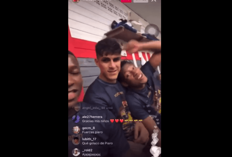 (VIDEO) “Carros chocones”, “El mejor gol de la Eliminatoria”: Hincapié y Plata entre risas en el camerino