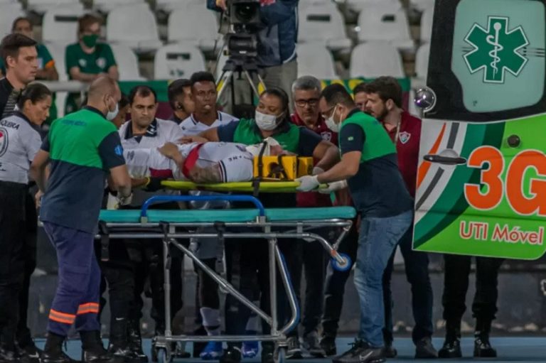 TODO FUE UN SUSTO: Mario Pineida ya salió del hospital