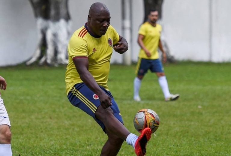 Freddy Rincón continúa “en estado crítico” tras la intervención quirúrgica