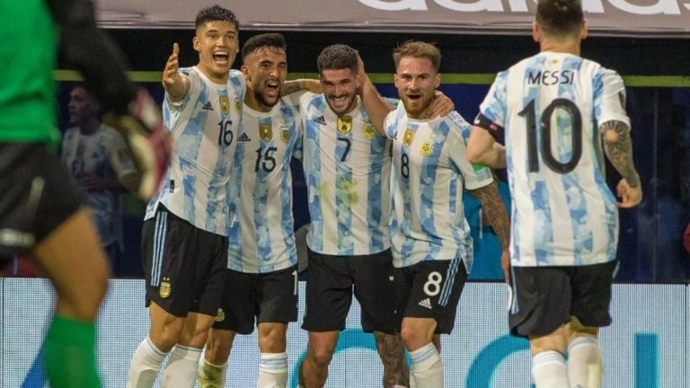“Cuando Messi me la daba me temblaban las piernas, no sabía cómo devolvérsela, suave, fuerte…”