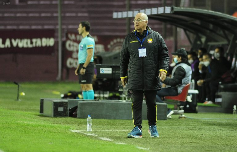 Jorge Célico: “Si había VAR no se hubiera convalidado ese gol”