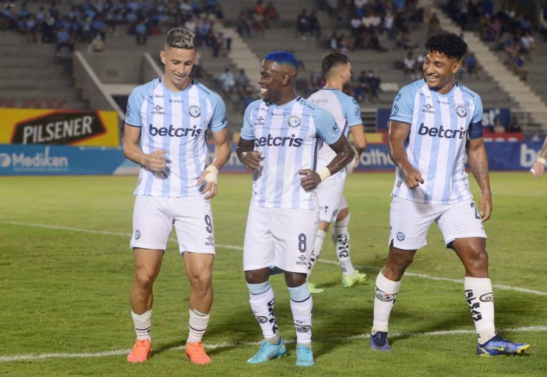 Klebinho: “Espero seguir haciendo goles y asistencias”