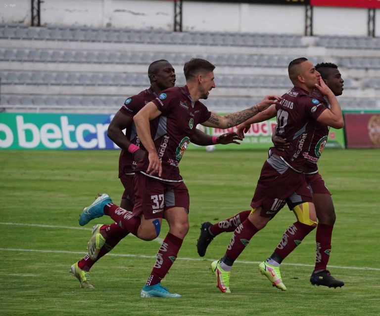 EL CITY SE DESINFLÓ EN EL BELLAVISTA: Victoria del Mushuc Runa ante un rival que terminó con nueve jugadores