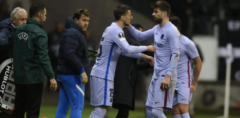 Piqué, baja segura ante el Levante tras el parte médico