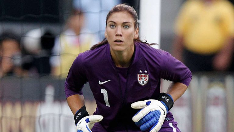Hope Solo arrestada por conducir en estado de ebriedad y abuso infantil